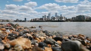 Thames Shoreline London